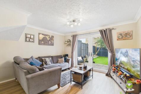 EweMove Estate Agents Basingstoke - Little Copse C