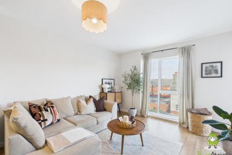 EweMove Estate Agents Basingstoke - Leander Court 