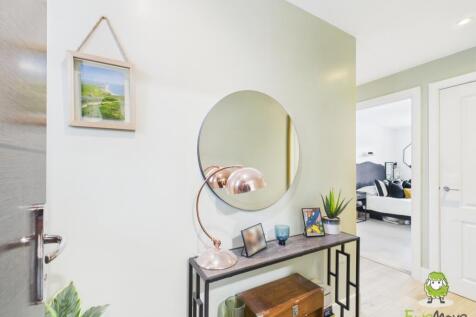 CAM03778G0-PR0369-STILL009