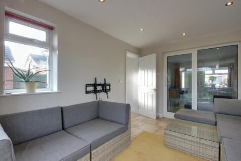 1 Garden Room B