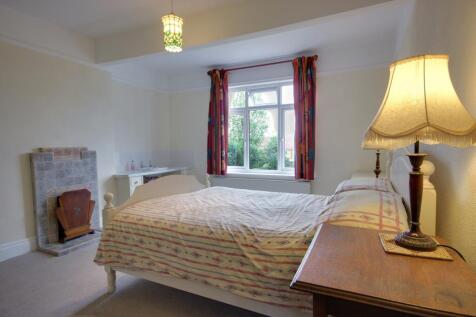 1 Bed 2AA