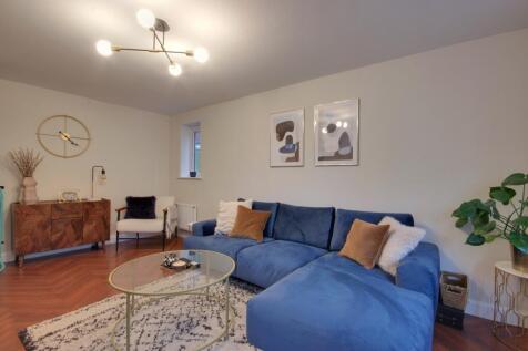 1 Lounge C