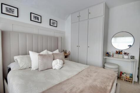 1 Bed 1B