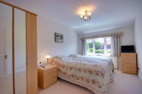 1 Bed 2A