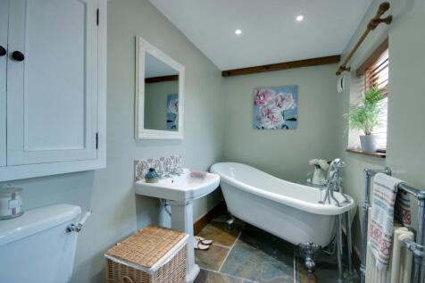 1 Bathroom A