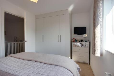 1 Bed 1C