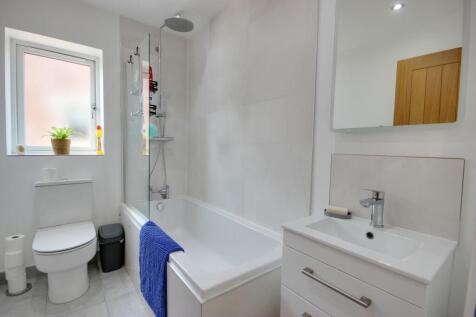 1 Bathroom A