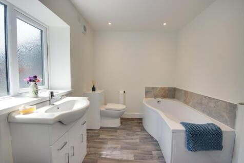 1 Bed 2 ensuite