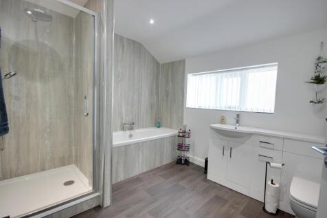 1 Family Bath A