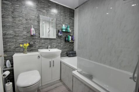 1 Family Bath A