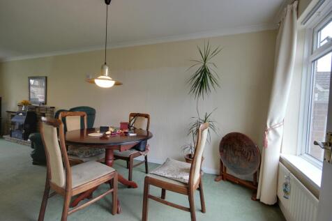 1 Din Lounge A