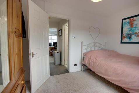 1 Bed 2B