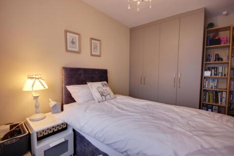 1 Bed 2B