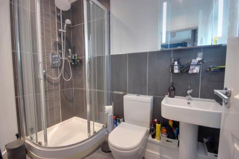 1 Bed 1 ensuite A
