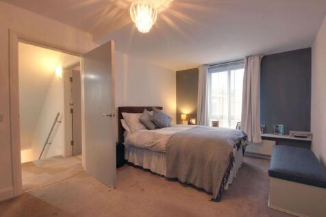 Bedroom 1 (Double with Ensuite)