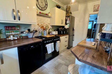 Folkestone estate agents, Your Key Move - Weymouth