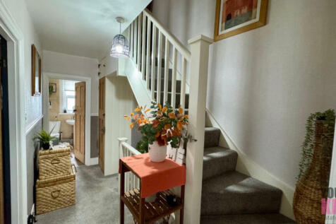 Folkestone estate agents, Your Key Move - Weymouth