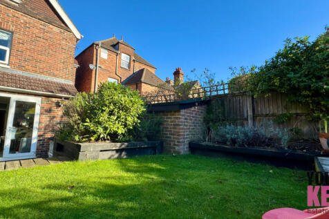 Your Key Move Estate Agents in Folkestone - Broadm