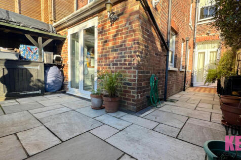 Your Key Move Estate Agents in Folkestone - Broadm