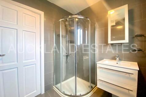 Bathroom (2)