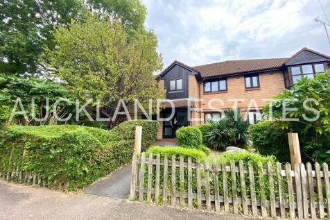 Property Image 8