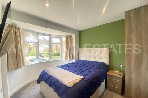 66438b2f-3b0d-437...