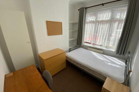 0ec5a25c-6990-4a1...