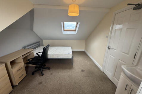 20250903_12591084...