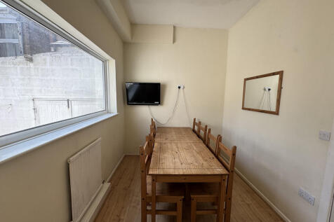 20250806_12092345...