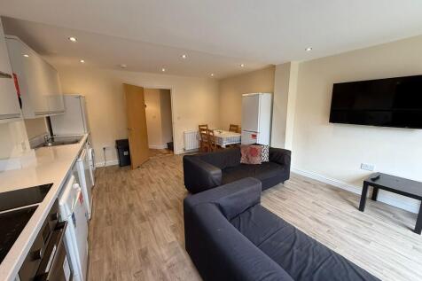 20251010_08510746...