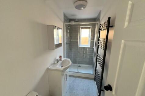 8c0af36a-7a2e-481...