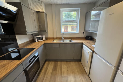 20250814_08201280...