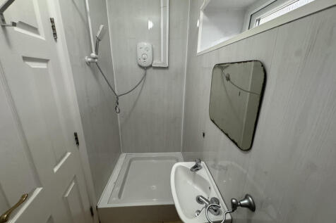 20250803_08211427...