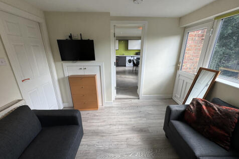 20250802_08572850...