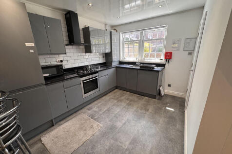 20250708_12455585...