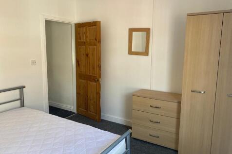 IMG-20241128-WA00...