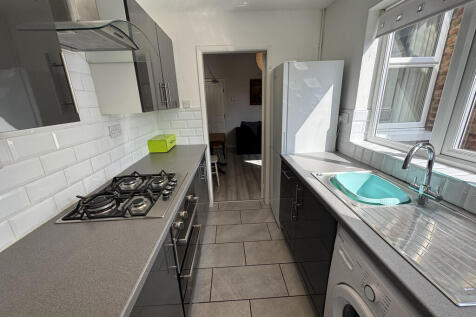 20250806_09480714...