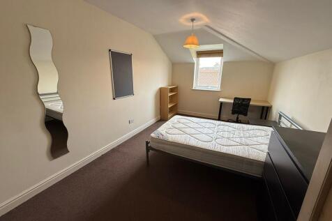 IMG-20250801-WA00...