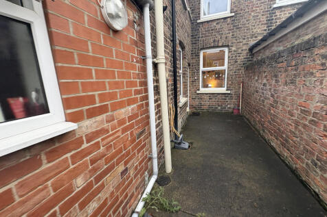 20251021_15373500...