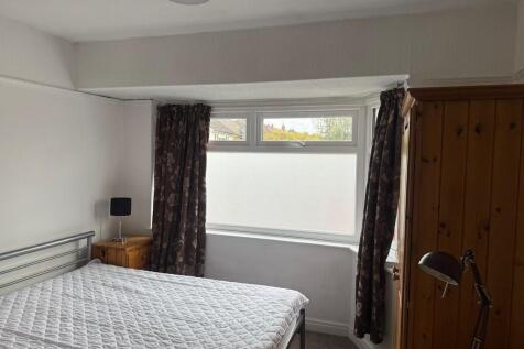 2c767909-8e7a-422...