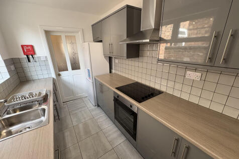 20250905_12002007...