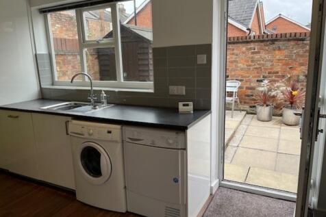 kitchen and count...