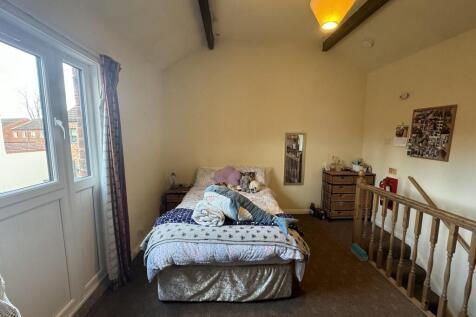 20241029_14014357...