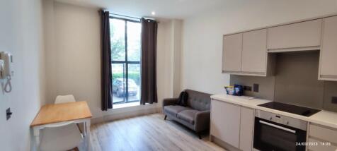 Property Image 6