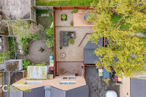 dji_fly_20250422_122228_0624_1745331642991_photo.j