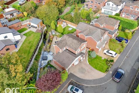 dji_fly_20251006_120206_0874_1759833425343_photo.j