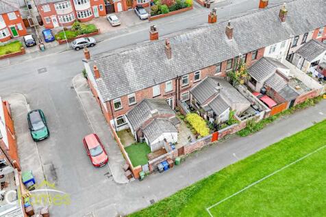 dji_fly_20251014_152200_0915_1760452193839_photo.j