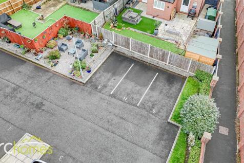 dji_fly_20251028_123014_0980_1761727881580_photo.J