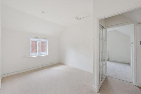 HOLLAND ROAD, 39A...