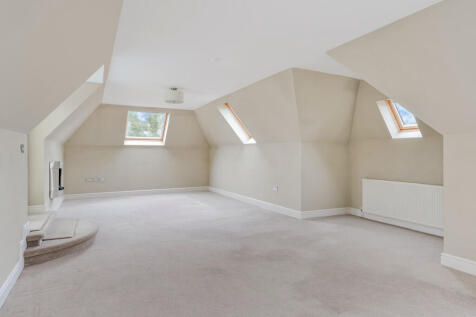 WONHAM PLACE, 8 (...